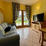 La Cometa Aparthotel