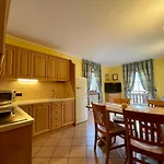 La Cometa Aparthotel 3*